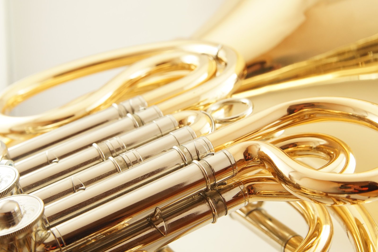configuration of a french horn configuration of a french horn