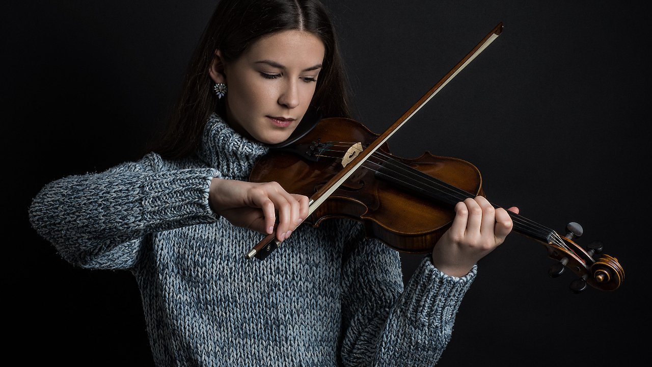 guide to holding a violin bow guide to holding a violin bow